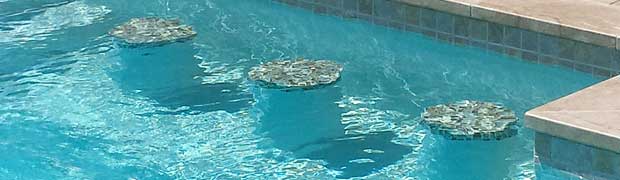 Pool Seating